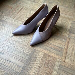 Autograph Lavender V-Cut Heels - from the UK.